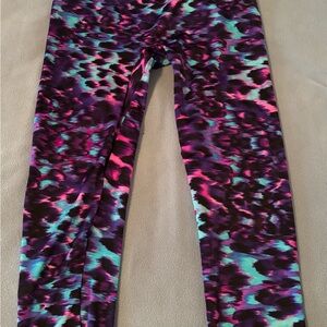 K-Deer Women’s Colorful Patterned Capris